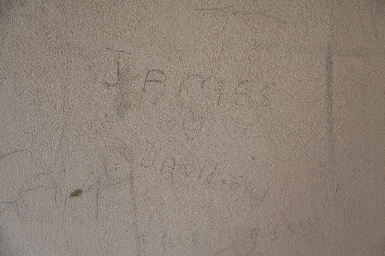 Hobbits and everyone is gay, except for Kit who is Jack's friend